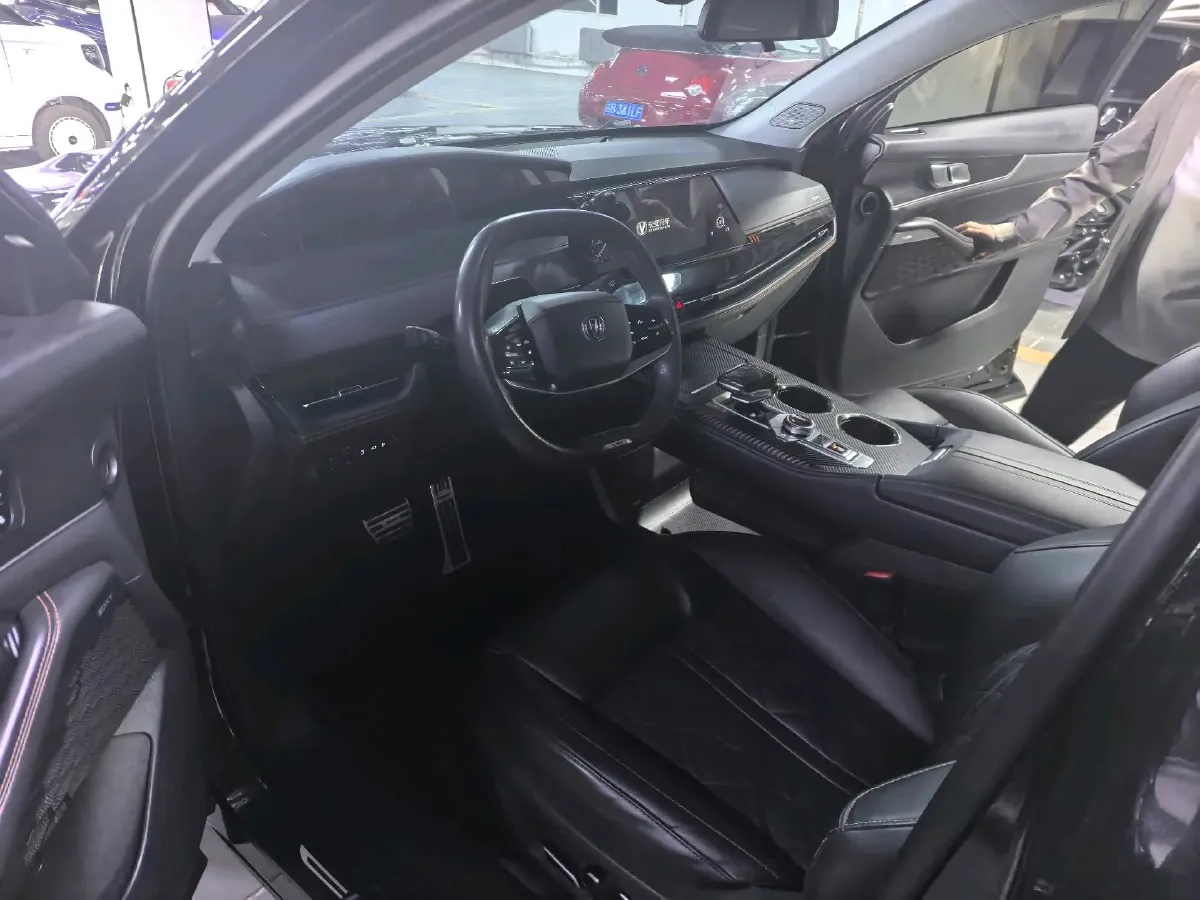 2022 Chevrolet Menlo BEV 61.1KWH,autocango,china used car exporter,china ev exporter,chinese used car exporter,chinese used ev exporter