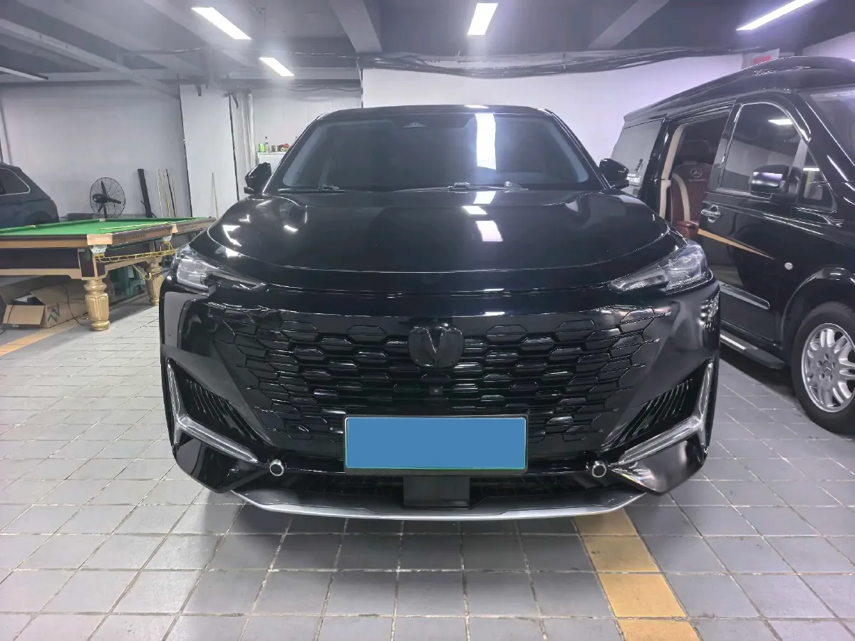 2022 Chevrolet Menlo BEV 61.1KWH,autocango,china used car exporter,china ev exporter,chinese used car exporter,chinese used ev exporter