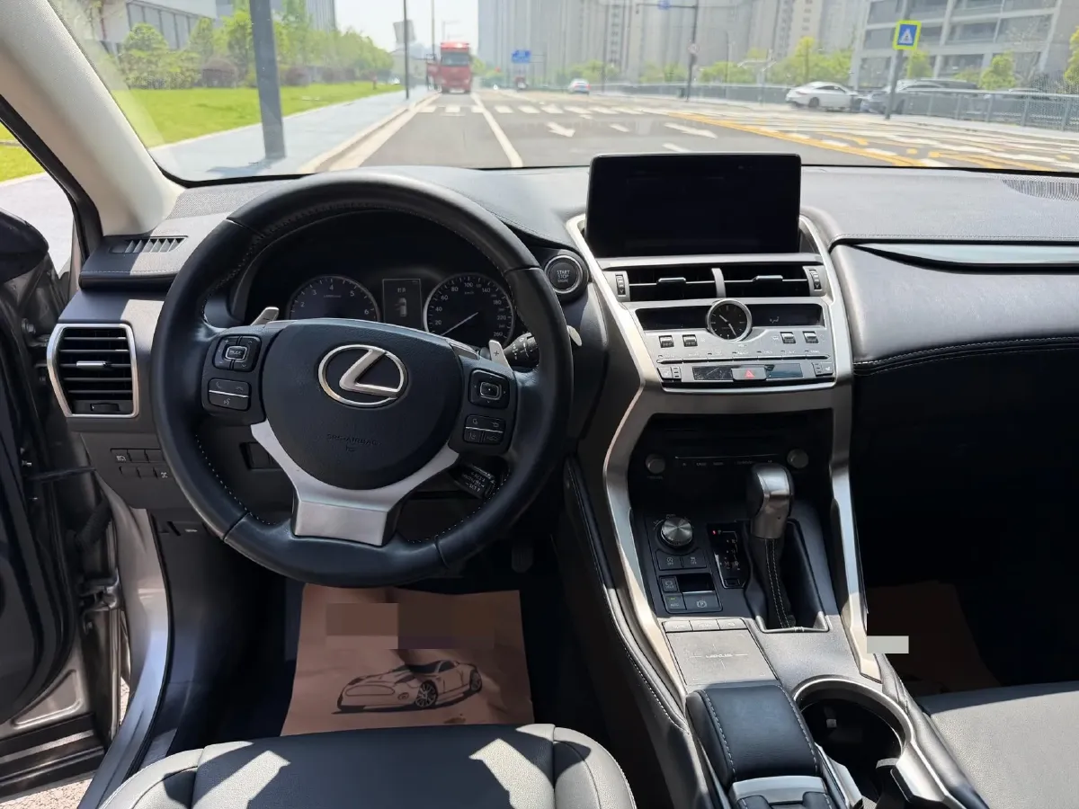 2018 Lexus NX 2.0L 150HP L4 CVT,autocango,china used car exporter,china ev exporter,chinese used car exporter,chinese used ev exporter