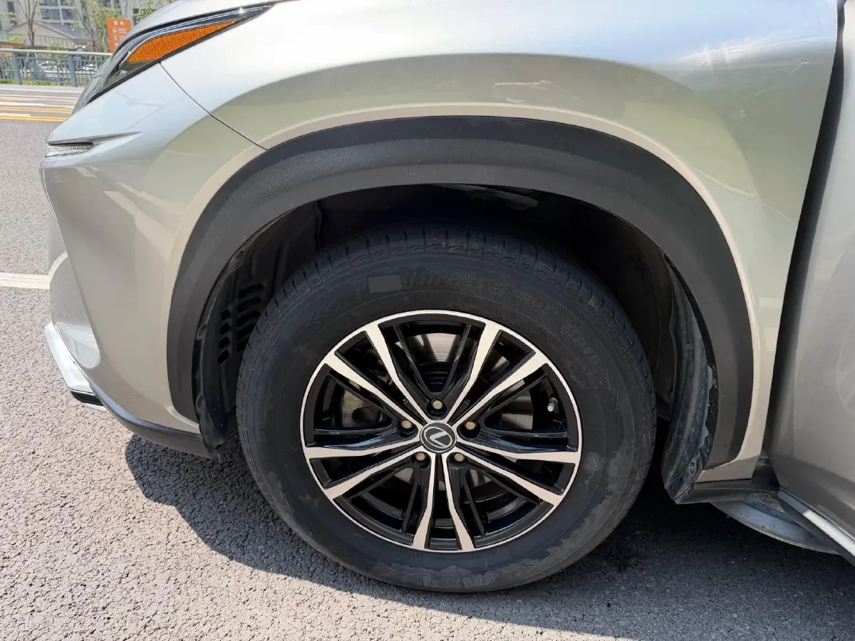 2018 Lexus NX 2.0L 150HP L4 CVT,autocango,china used car exporter,china ev exporter,chinese used car exporter,chinese used ev exporter