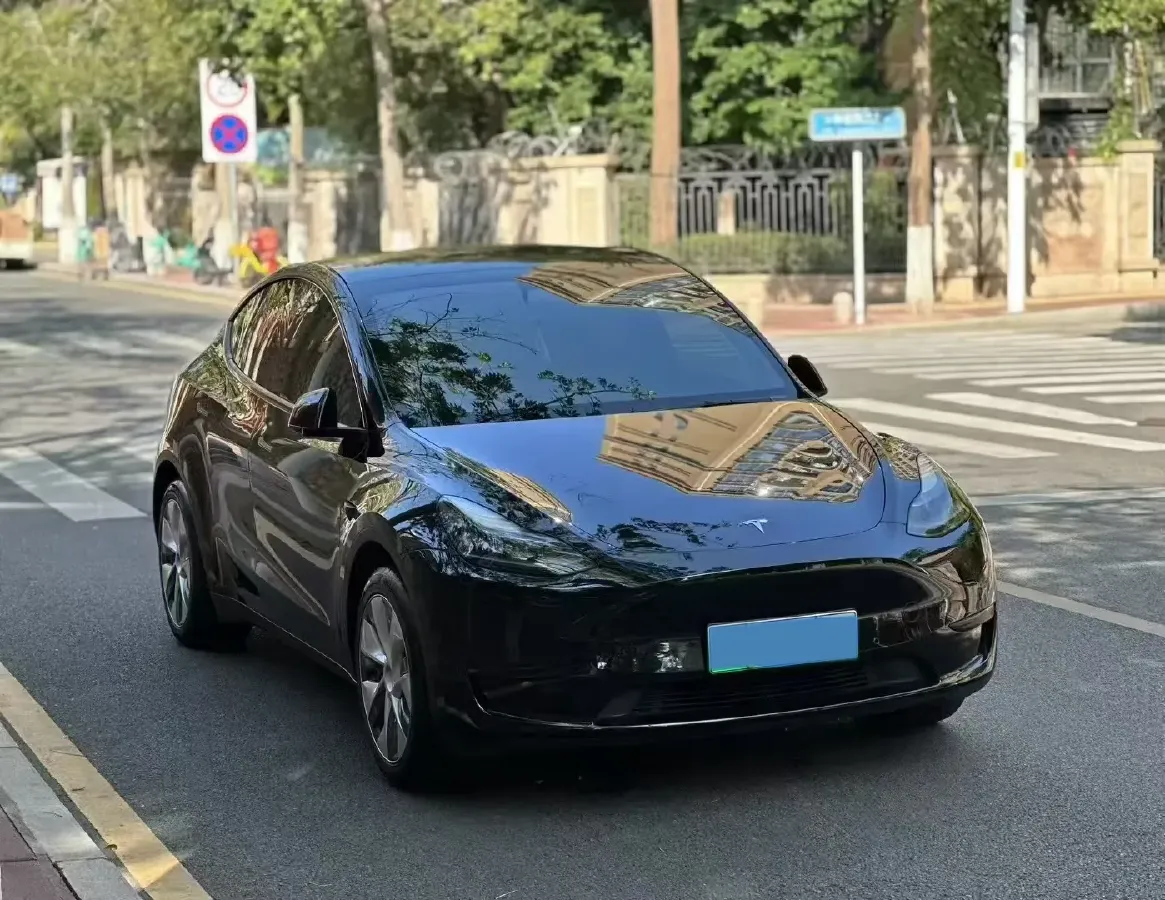 2023 Tesla Model Y BEV 78.4KWH,autocango,china used car exporter,china ev exporter,chinese used car exporter,chinese used ev exporter