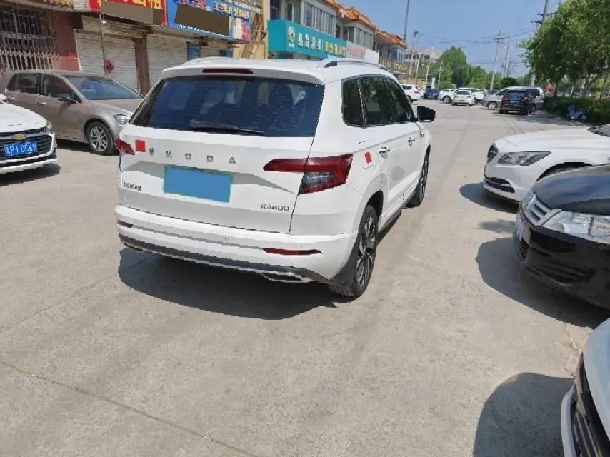 2022 Skoda Karoq 1.4T 150HP L4 7DCT,autocango,china used car exporter,china ev exporter,chinese used car exporter,chinese used ev exporter