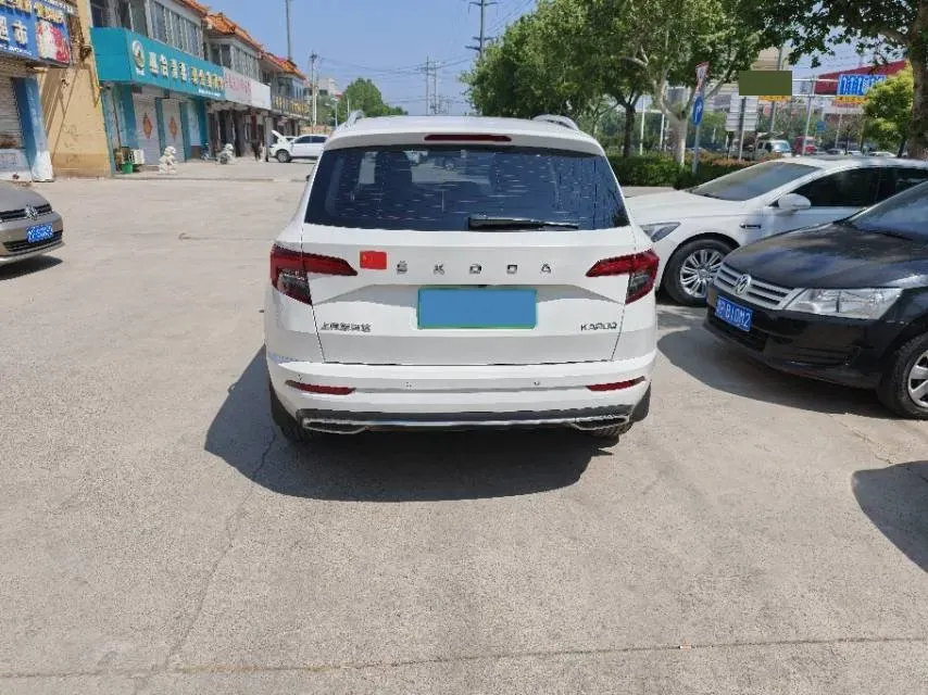 2022 Skoda Karoq 1.4T 150HP L4 7DCT,autocango,china used car exporter,china ev exporter,chinese used car exporter,chinese used ev exporter