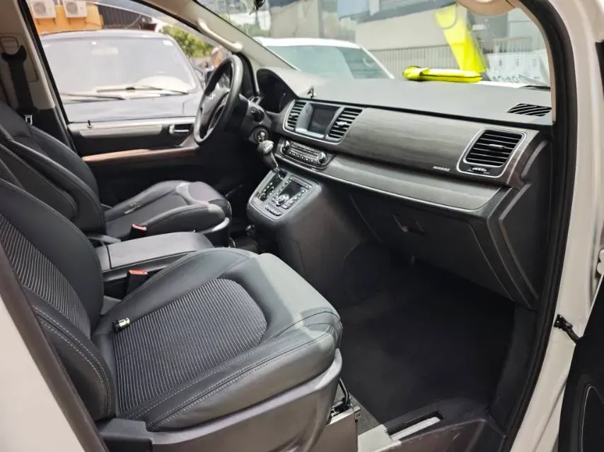 2018 MAXUS G10 2.0T 224HP L4 6AT,autocango,china used car exporter,china ev exporter,chinese used car exporter,chinese used ev exporter