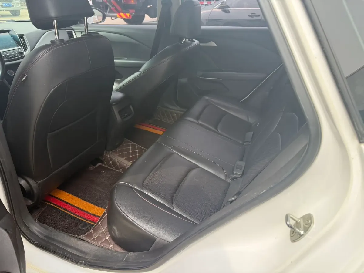 2019 Chevrolet Monza 1.0T 125HP L3 6DCT,autocango,china used car exporter,china ev exporter,chinese used car exporter,chinese used ev exporter
