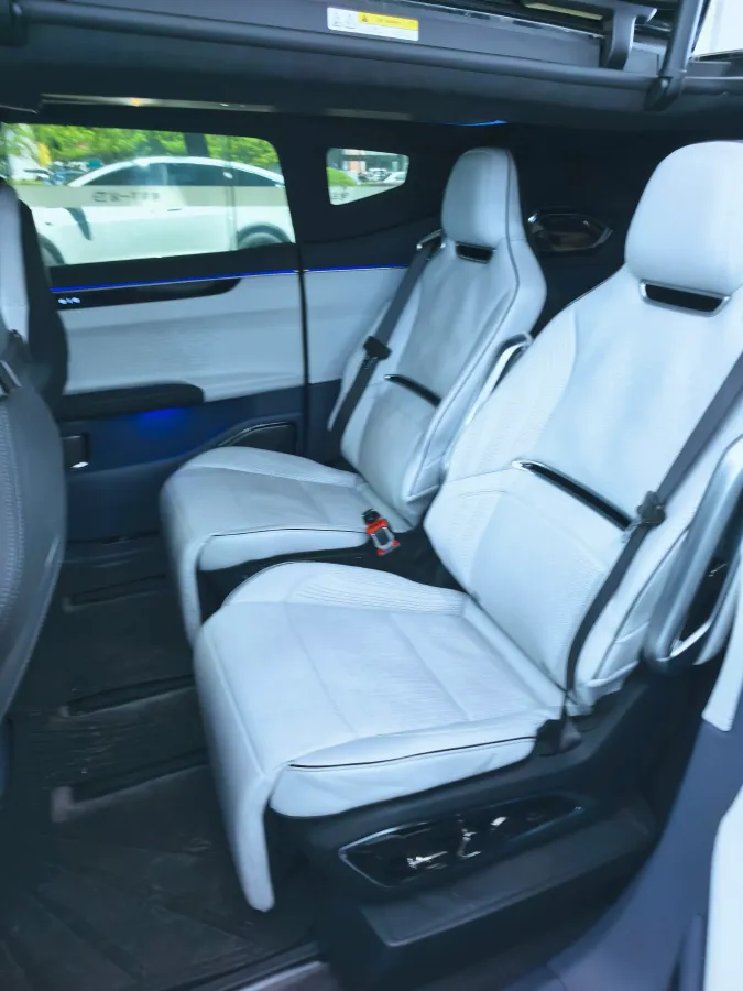 2021 HiPhi X BEV 97KWH,autocango,china used car exporter,china ev exporter,chinese used car exporter,chinese used ev exporter