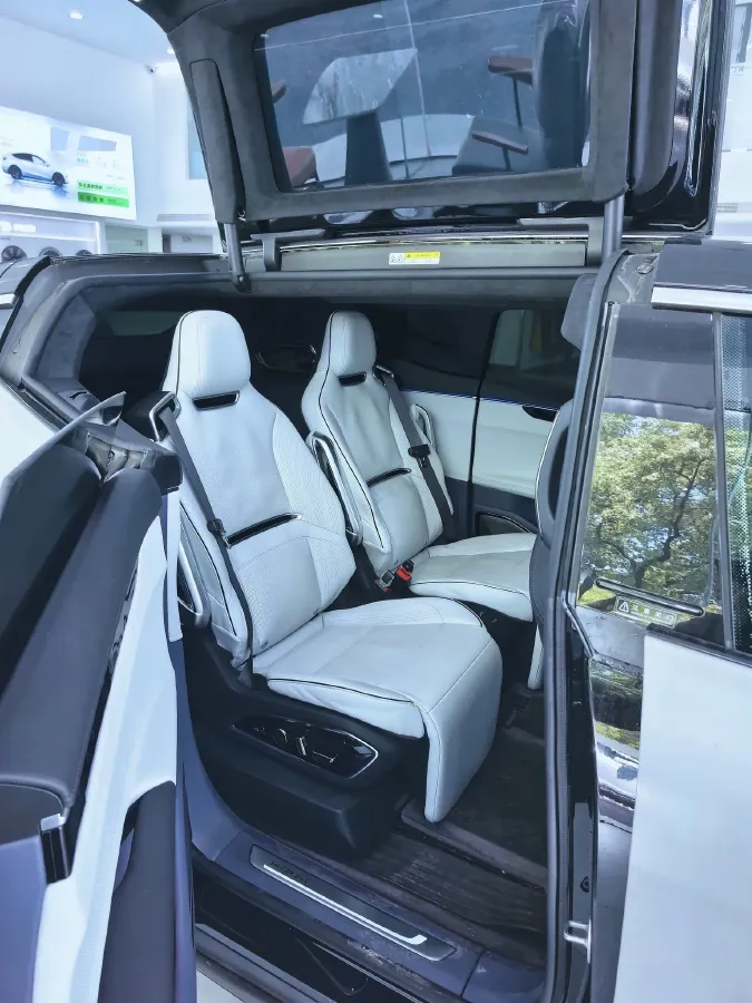 2021 HiPhi X BEV 97KWH,autocango,china used car exporter,china ev exporter,chinese used car exporter,chinese used ev exporter