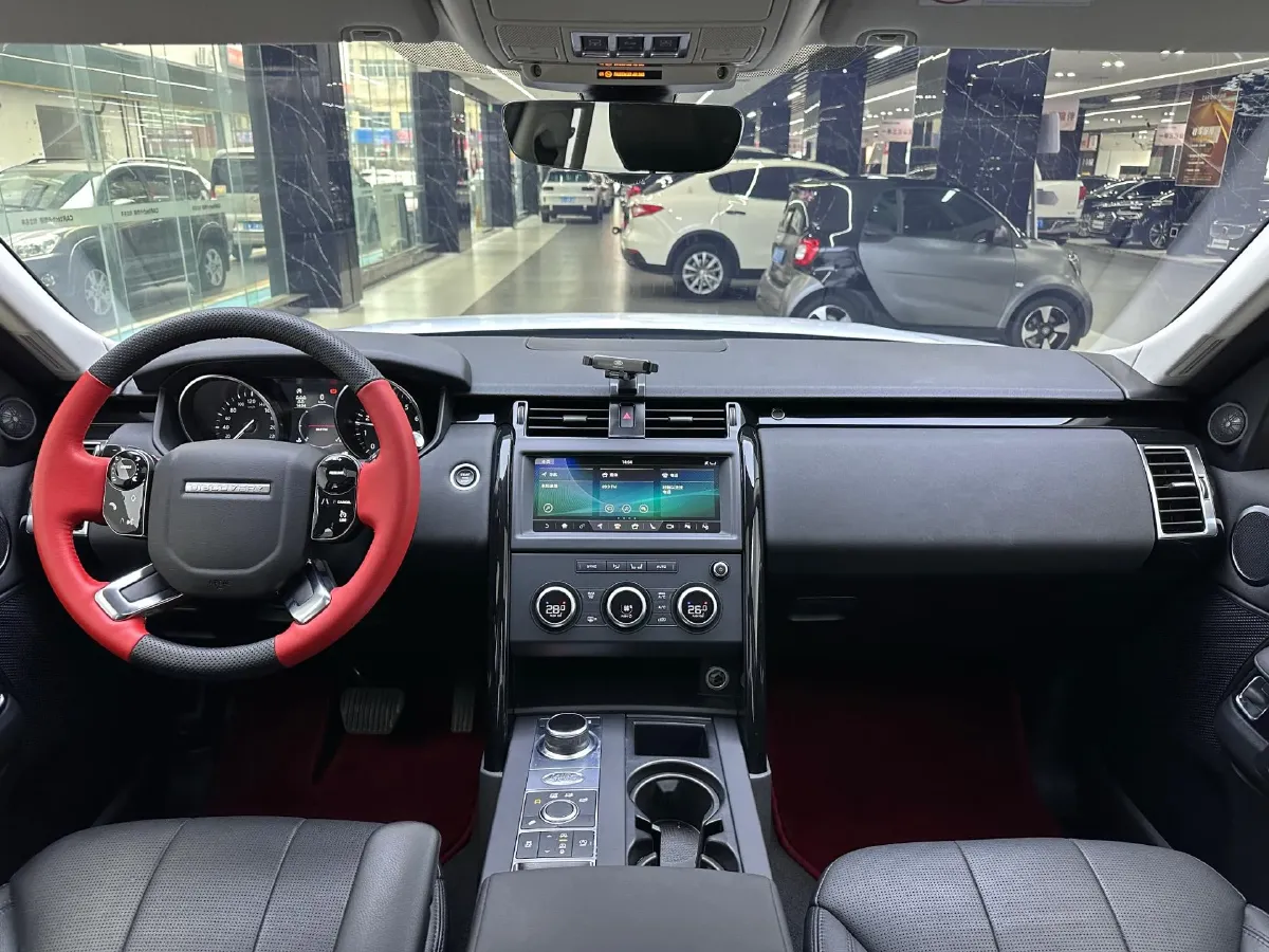 2019 Land Rover Discovery 2.0T 300HP L4 8AT,autocango,china used car exporter,china ev exporter,chinese used car exporter,chinese used ev exporter
