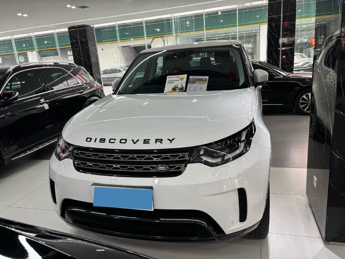 2019 Land Rover Discovery 2.0T 300HP L4 8AT,autocango,china used car exporter,china ev exporter,chinese used car exporter,chinese used ev exporter