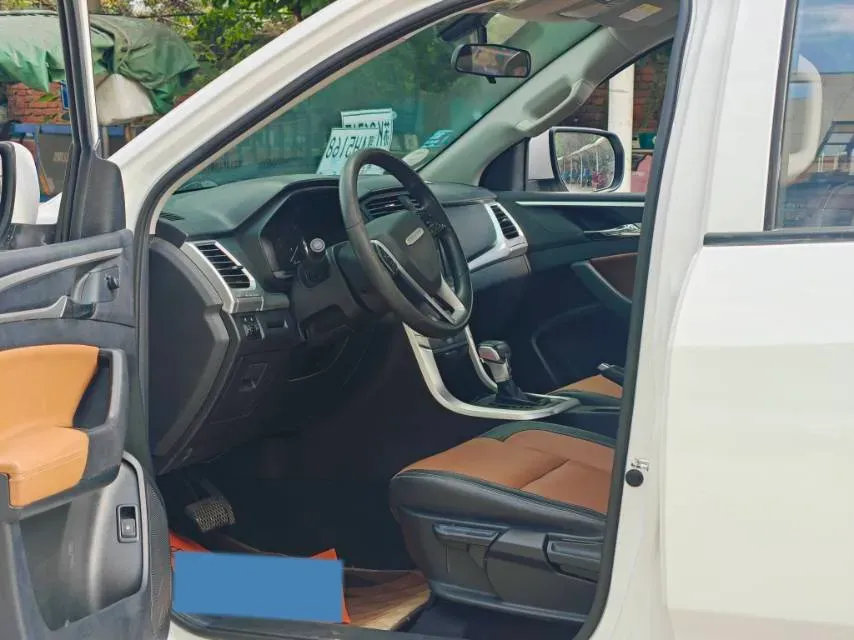 2021 MAXUS T70 2.0T 163HP L4 6AT,autocango,china used car exporter,china ev exporter,chinese used car exporter,chinese used ev exporter