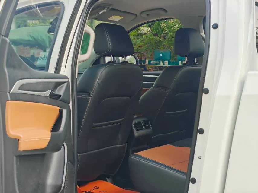2021 MAXUS T70 2.0T 163HP L4 6AT,autocango,china used car exporter,china ev exporter,chinese used car exporter,chinese used ev exporter