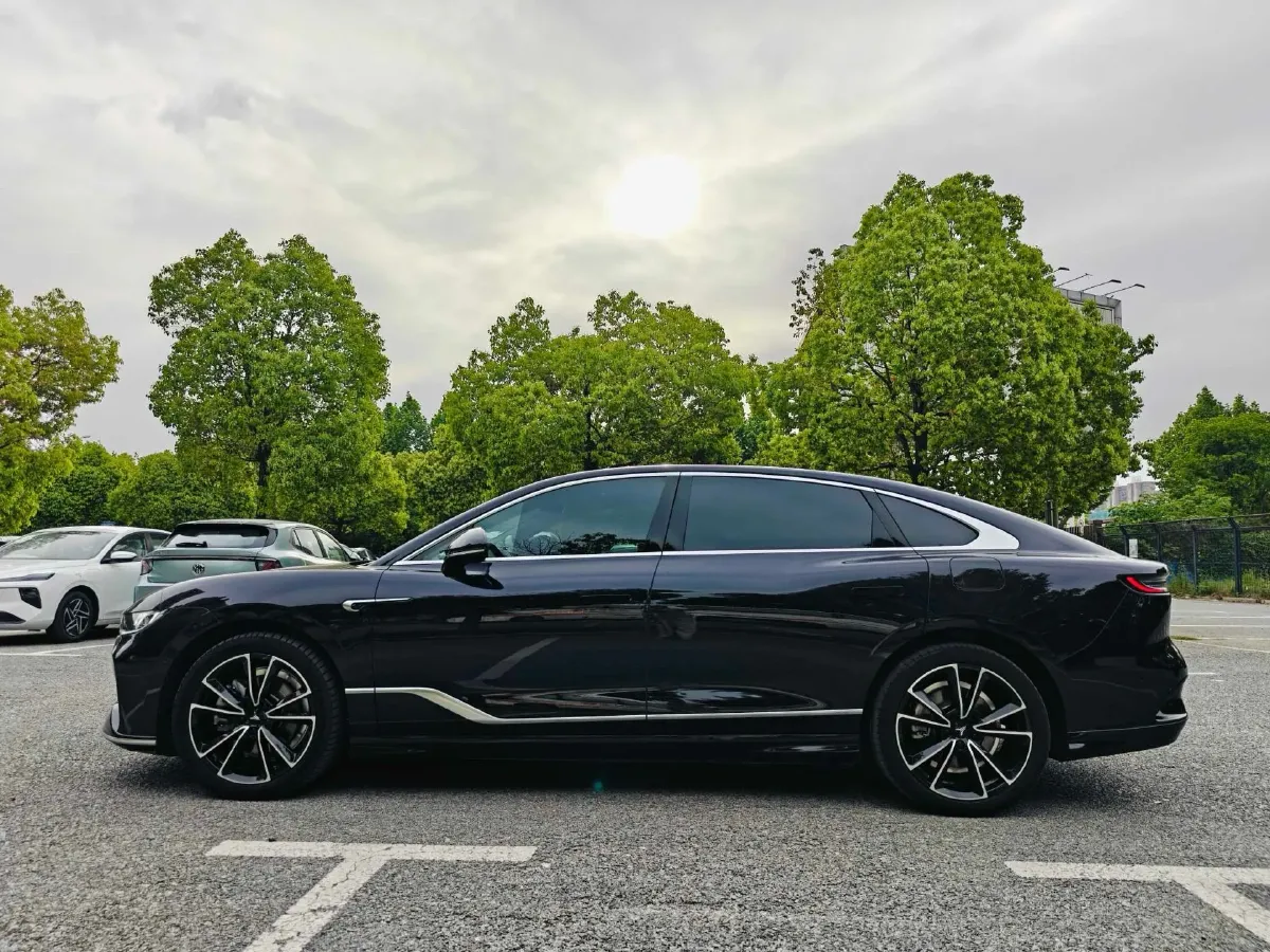 2024 Voyah ZhuiGuang 1.5T 136HP L4 PHEV 43KWH,autocango,china used car exporter,china ev exporter,chinese used car exporter,chinese used ev exporter