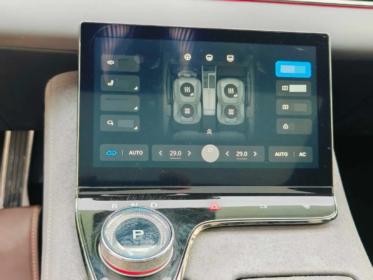 2024 Voyah ZhuiGuang 1.5T 136HP L4 PHEV 43KWH,autocango,china used car exporter,china ev exporter,chinese used car exporter,chinese used ev exporter