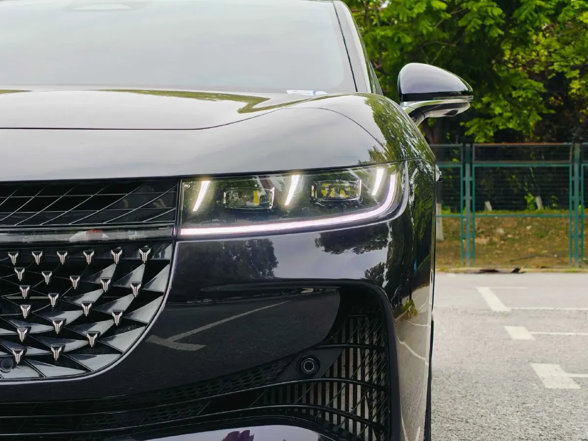 2024 Voyah ZhuiGuang 1.5T 136HP L4 PHEV 43KWH,autocango,china used car exporter,china ev exporter,chinese used car exporter,chinese used ev exporter