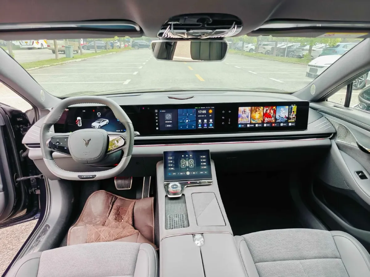 2024 Voyah ZhuiGuang 1.5T 136HP L4 PHEV 43KWH,autocango,china used car exporter,china ev exporter,chinese used car exporter,chinese used ev exporter