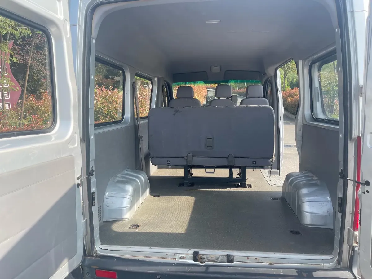 2016 DongFeng DFAC YuFeng 2.5T 136HP L4 6MT,autocango,china used car exporter,china ev exporter,chinese used car exporter,chinese used ev exporter