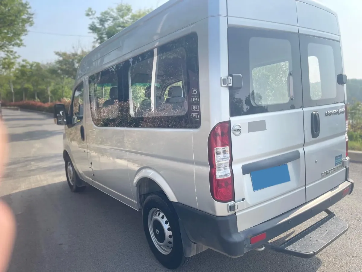 2016 DongFeng DFAC YuFeng 2.5T 136HP L4 6MT,autocango,china used car exporter,china ev exporter,chinese used car exporter,chinese used ev exporter