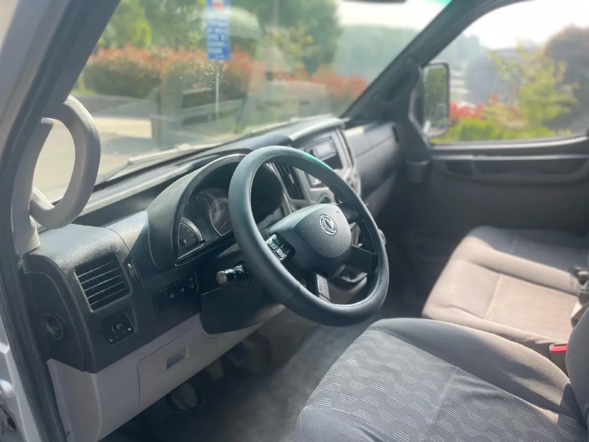 2016 DongFeng DFAC YuFeng 2.5T 136HP L4 6MT,autocango,china used car exporter,china ev exporter,chinese used car exporter,chinese used ev exporter