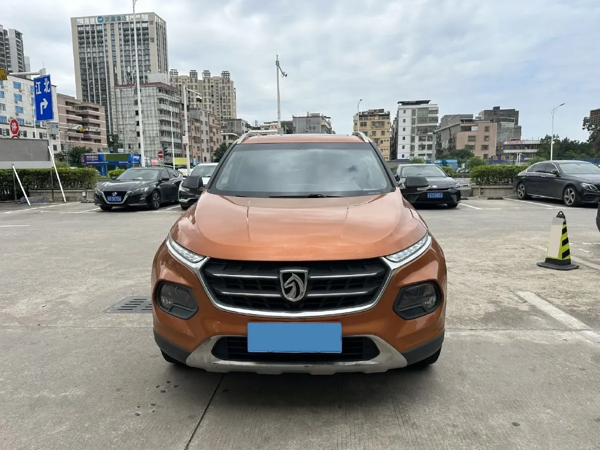 2017 BaoJun 510 1.5L 112HP L4 6MT,autocango,china used car exporter,china ev exporter,chinese used car exporter,chinese used ev exporter