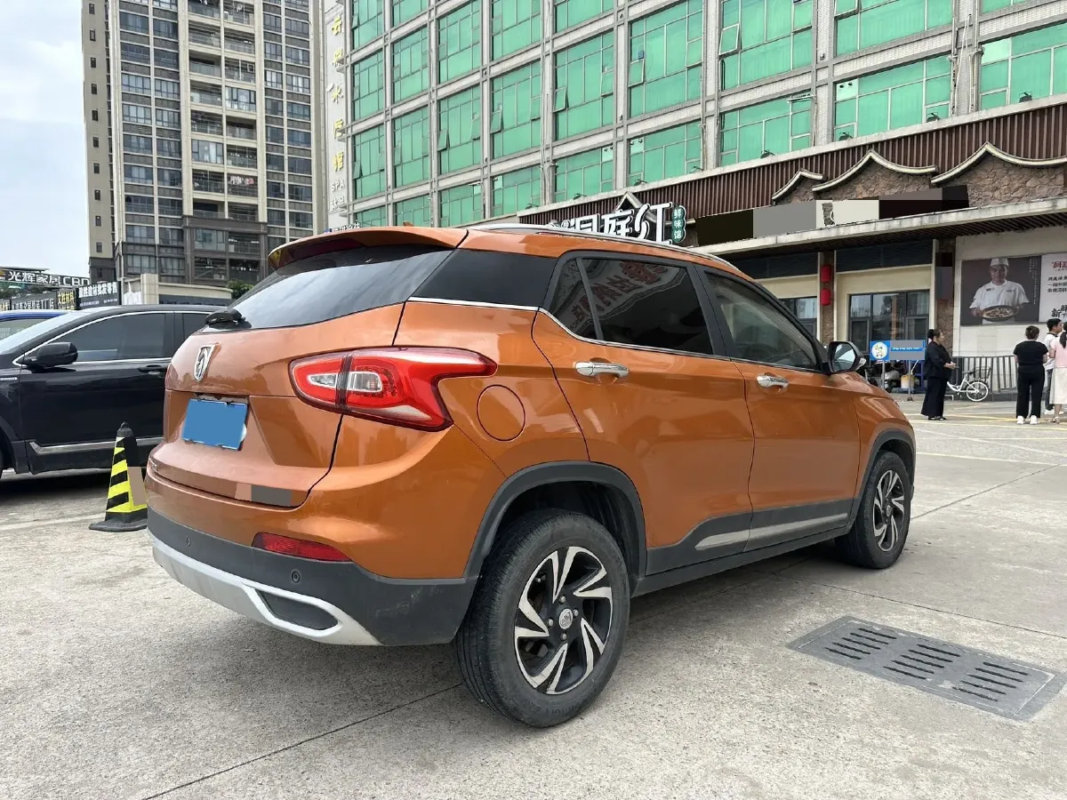2017 BaoJun 510 1.5L 112HP L4 6MT,autocango,china used car exporter,china ev exporter,chinese used car exporter,chinese used ev exporter