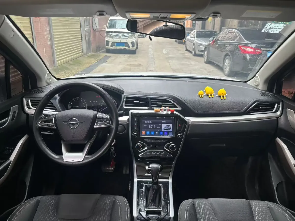 2018 HaiMa S5 Young Edition 1.6L 122HP L4 CVT,autocango,china used car exporter,china ev exporter,chinese used car exporter,chinese used ev exporter