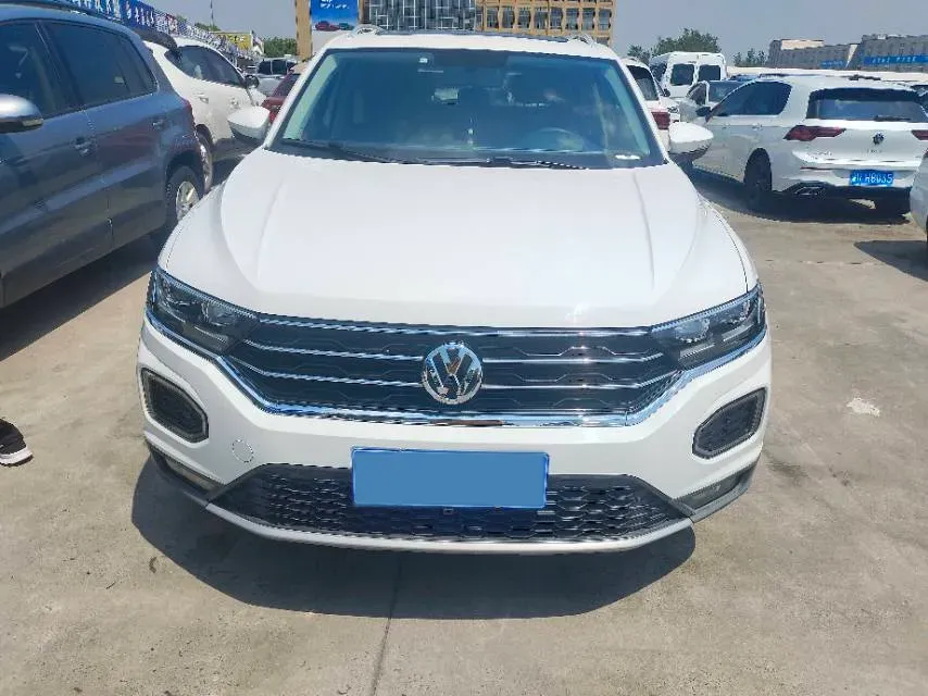 2020 Volkswagen T-Roc 1.4T 131HP L4 7DCT,autocango,china used car exporter,china ev exporter,chinese used car exporter,chinese used ev exporter