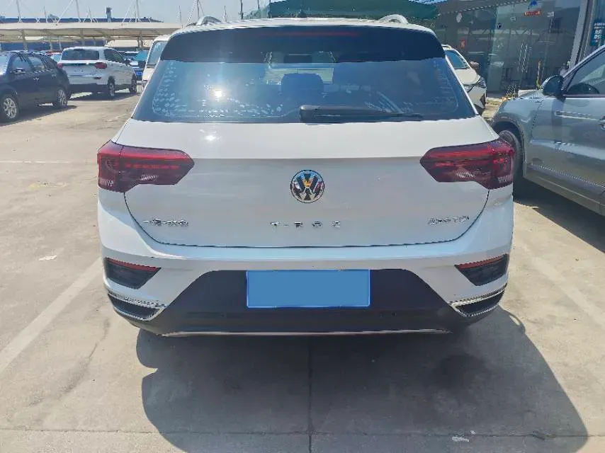 2020 Volkswagen T-Roc 1.4T 131HP L4 7DCT,autocango,china used car exporter,china ev exporter,chinese used car exporter,chinese used ev exporter