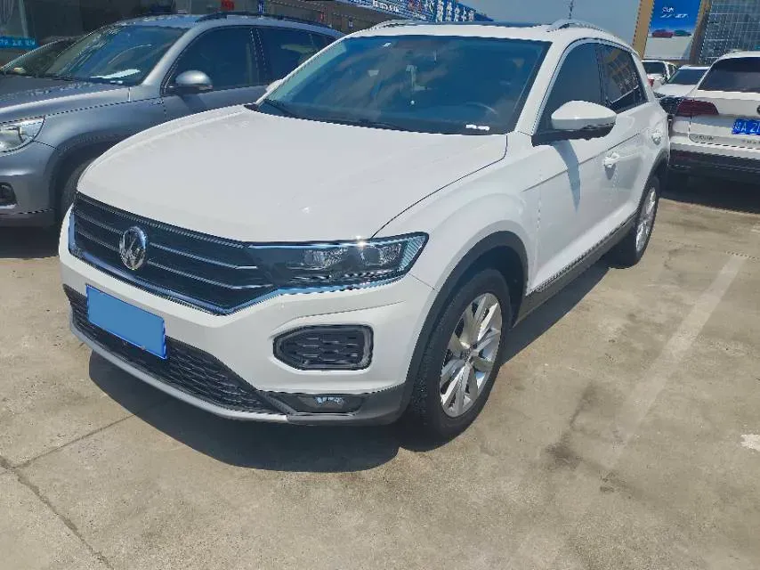 2020 Volkswagen T-Roc 1.4T 131HP L4 7DCT,autocango,china used car exporter,china ev exporter,chinese used car exporter,chinese used ev exporter