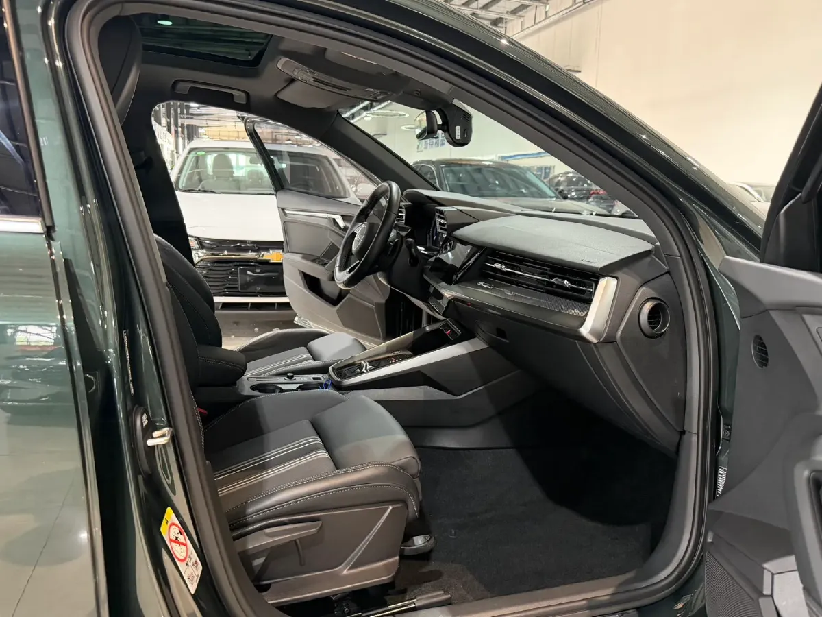 2023 Audi A3 1.4T 150HP L4 7DCT,autocango,china used car exporter,china ev exporter,chinese used car exporter,chinese used ev exporter