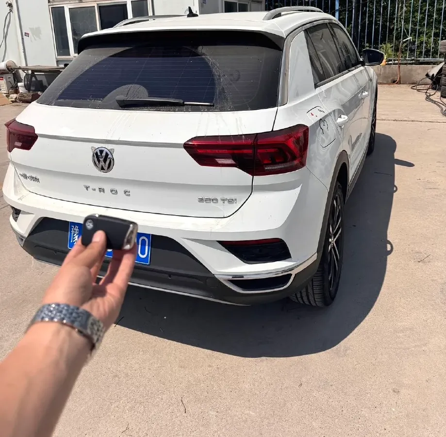 2021 Volkswagen T-Roc 1.4T 150HP L4 7DCT,autocango,china used car exporter,china ev exporter,chinese used car exporter,chinese used ev exporter
