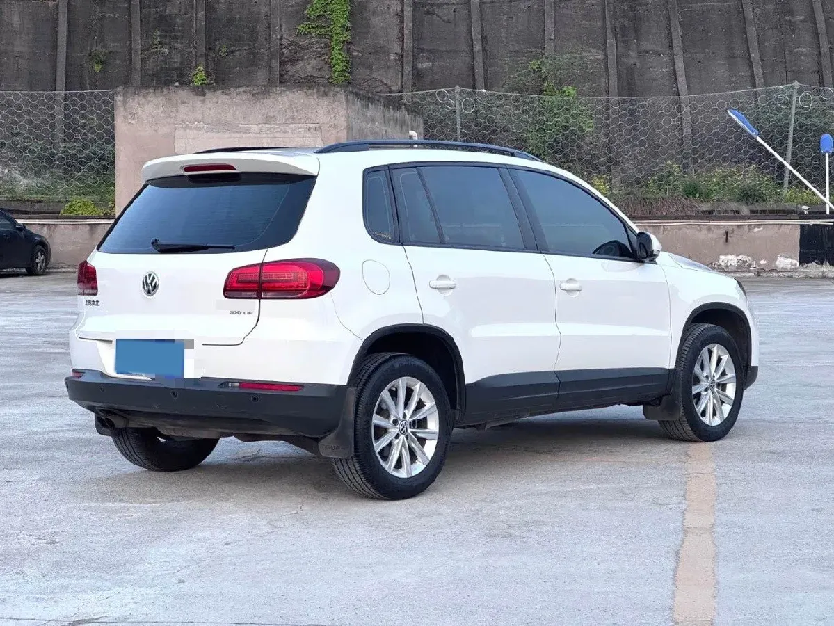 2017 Haval H9 2.0T 190HP L4 8AT,autocango,china used car exporter,china ev exporter,chinese used car exporter,chinese used ev exporter