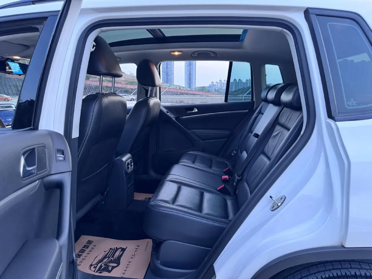 2017 Haval H9 2.0T 190HP L4 8AT,autocango,china used car exporter,china ev exporter,chinese used car exporter,chinese used ev exporter