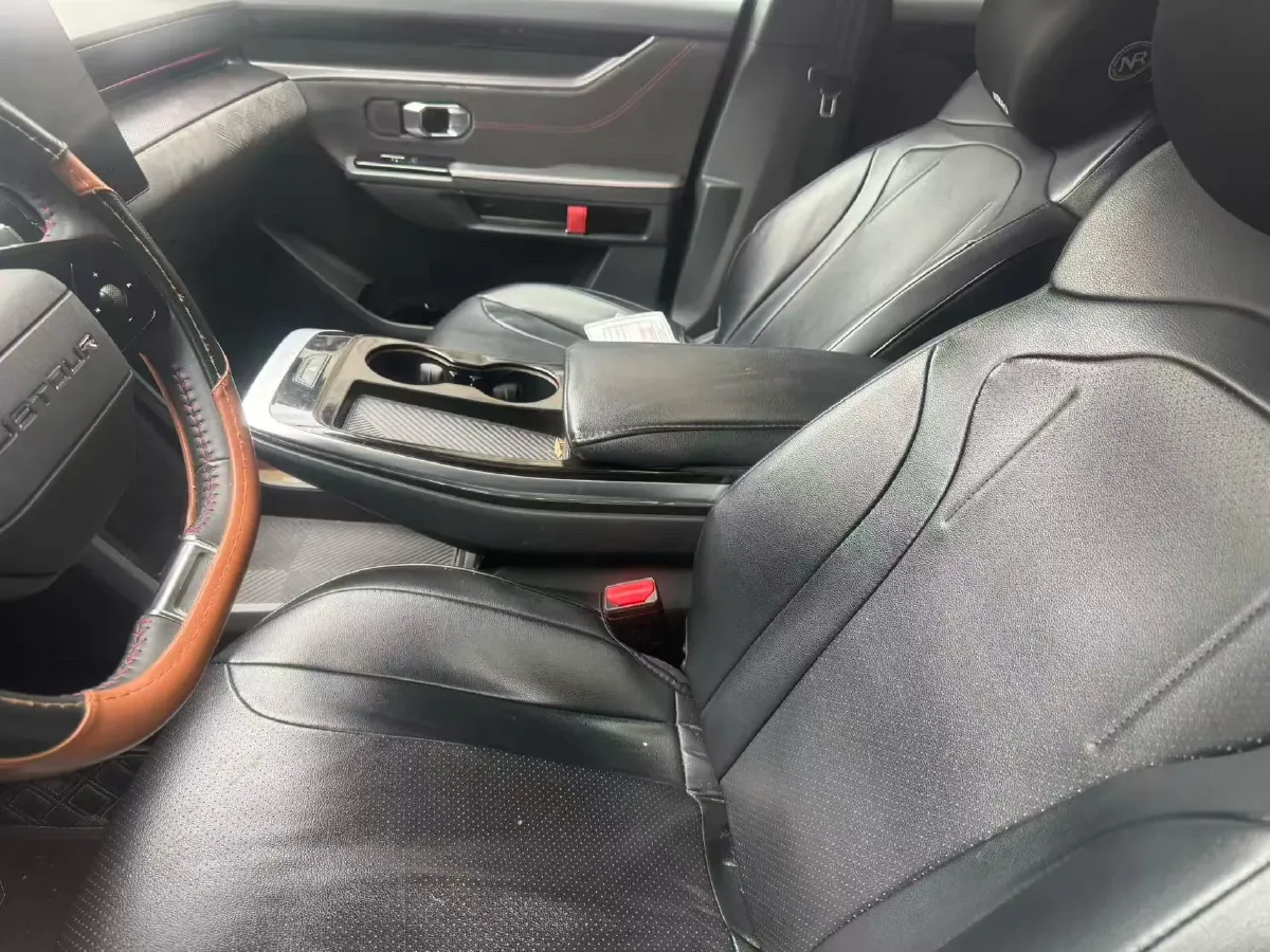 2022 Jetour DASHING 1.6T 197HP L4 7DCT,autocango,china used car exporter,china ev exporter,chinese used car exporter,chinese used ev exporter