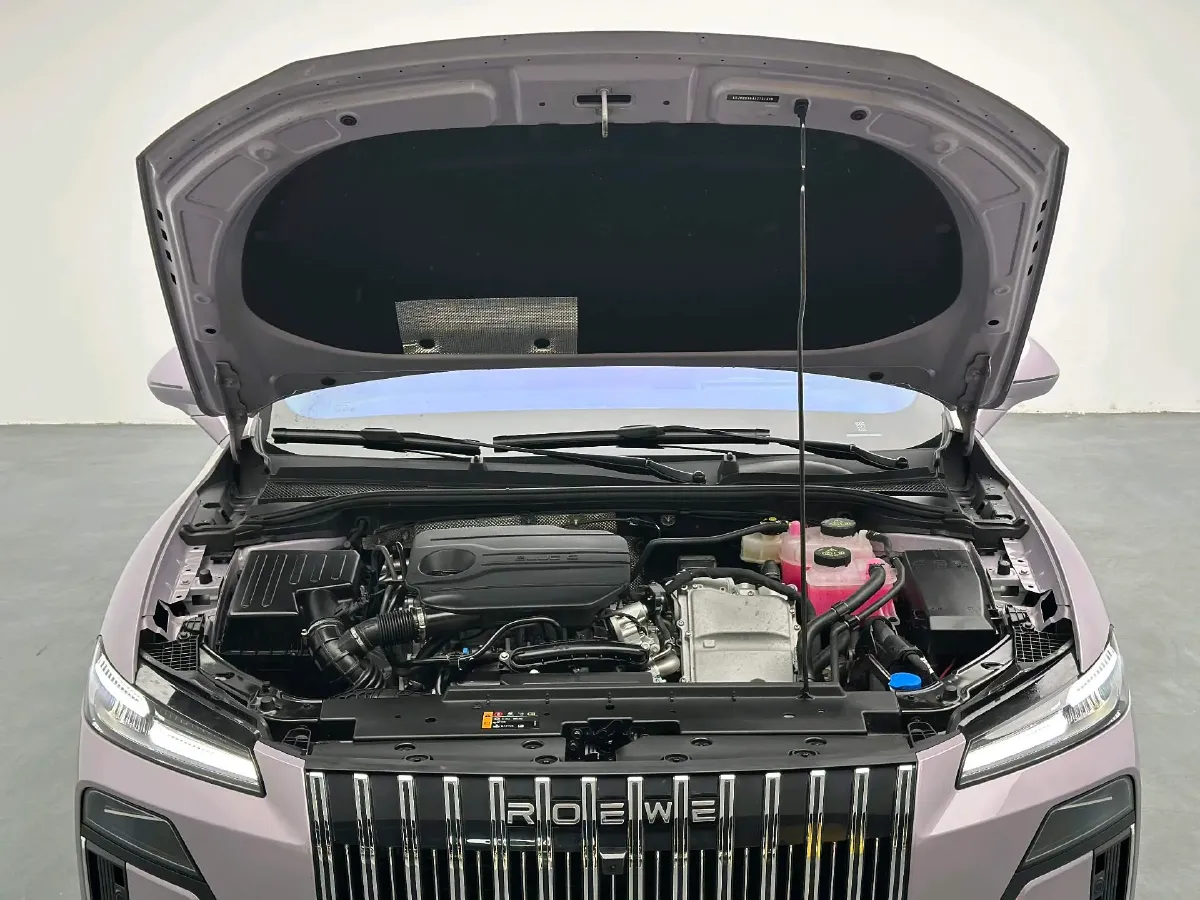 2025 Roewe M7 DMH 1.5L 112HP L4 1DHT PHEV,autocango,china used car exporter,china ev exporter,chinese used car exporter,chinese used ev exporter