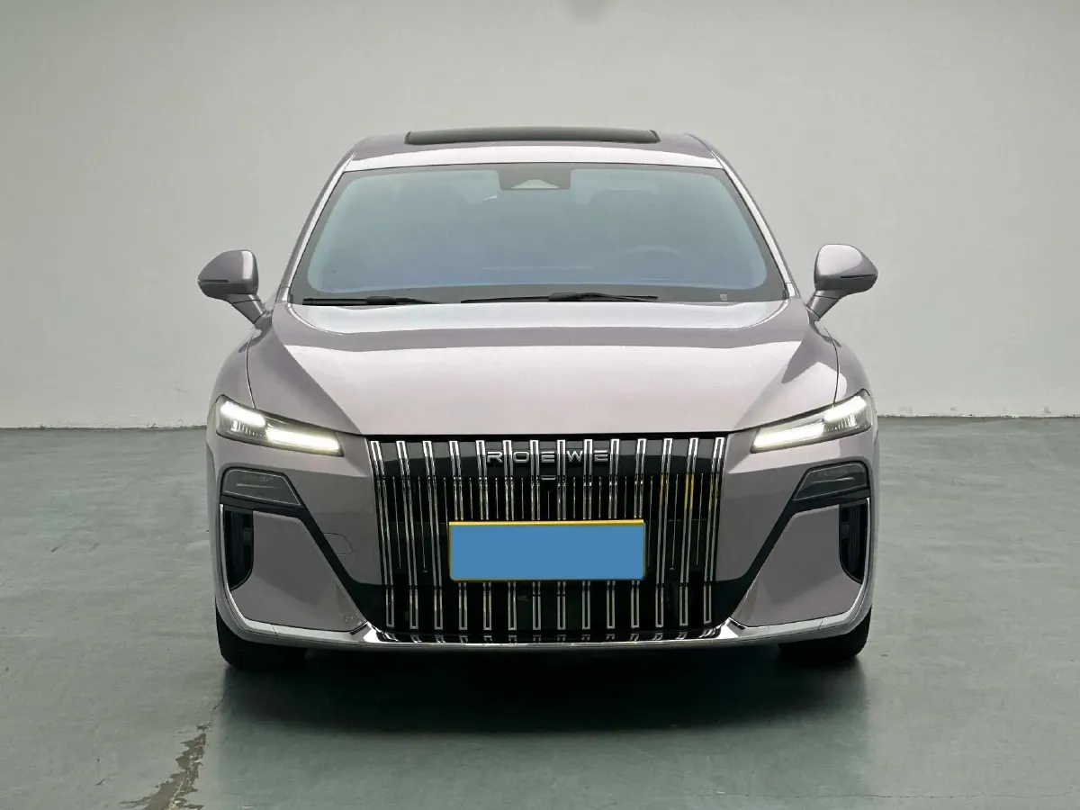 2025 Roewe M7 DMH 1.5L 112HP L4 1DHT PHEV,autocango,china used car exporter,china ev exporter,chinese used car exporter,chinese used ev exporter