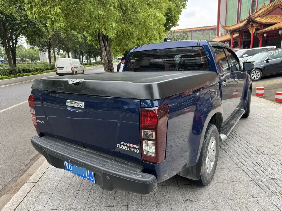 2023 Isuzu LingTuo 2.5T 150HP L4 8AT,autocango,china used car exporter,china ev exporter,chinese used car exporter,chinese used ev exporter