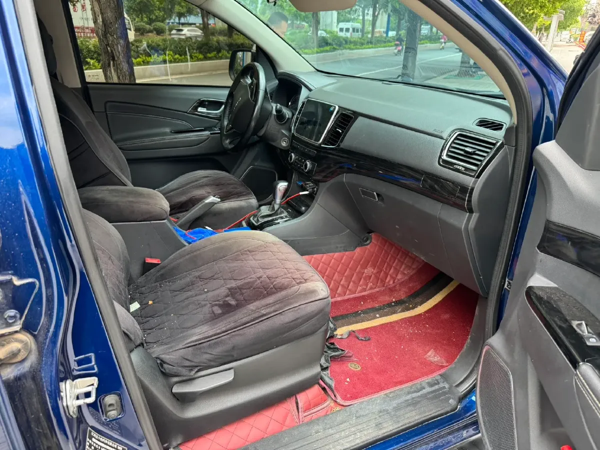 2023 Isuzu LingTuo 2.5T 150HP L4 8AT,autocango,china used car exporter,china ev exporter,chinese used car exporter,chinese used ev exporter