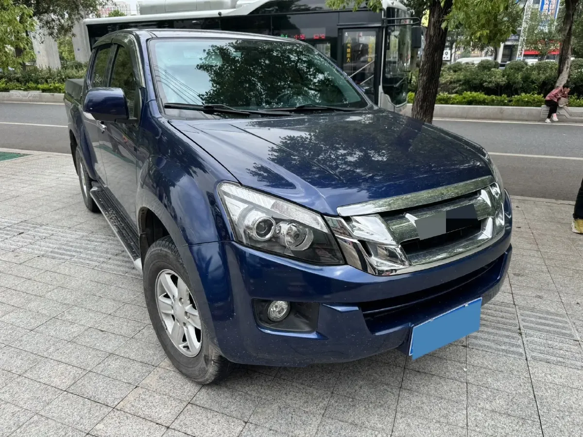 2023 Isuzu LingTuo 2.5T 150HP L4 8AT,autocango,china used car exporter,china ev exporter,chinese used car exporter,chinese used ev exporter