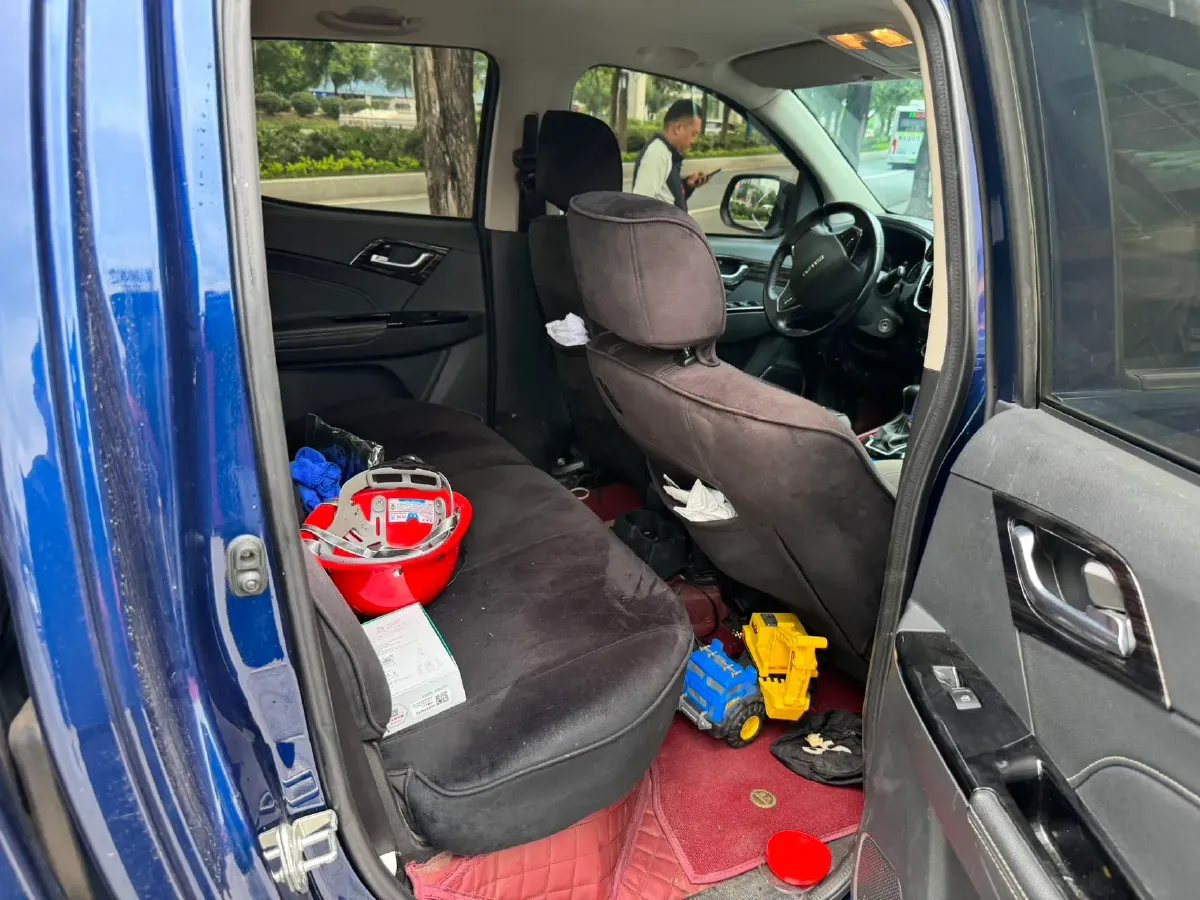 2023 Isuzu LingTuo 2.5T 150HP L4 8AT,autocango,china used car exporter,china ev exporter,chinese used car exporter,chinese used ev exporter