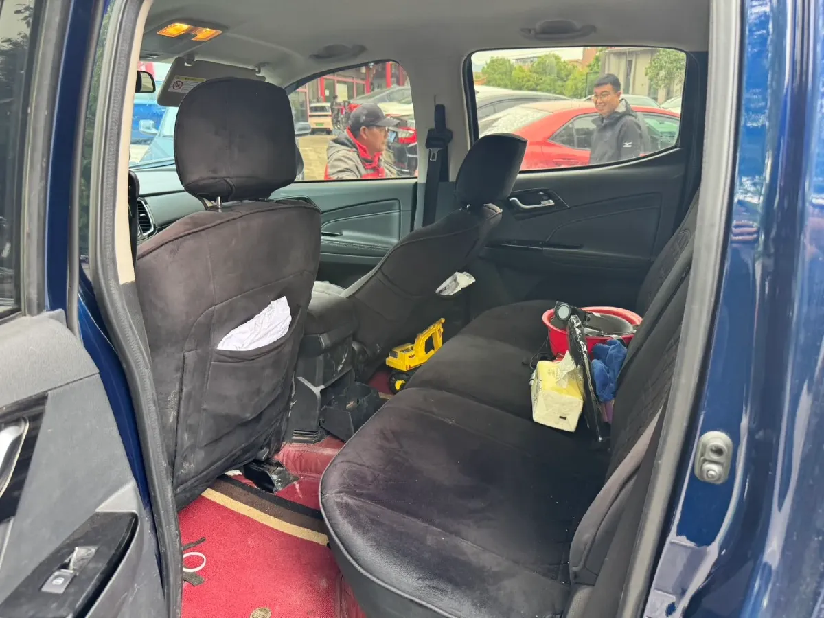 2023 Isuzu LingTuo 2.5T 150HP L4 8AT,autocango,china used car exporter,china ev exporter,chinese used car exporter,chinese used ev exporter