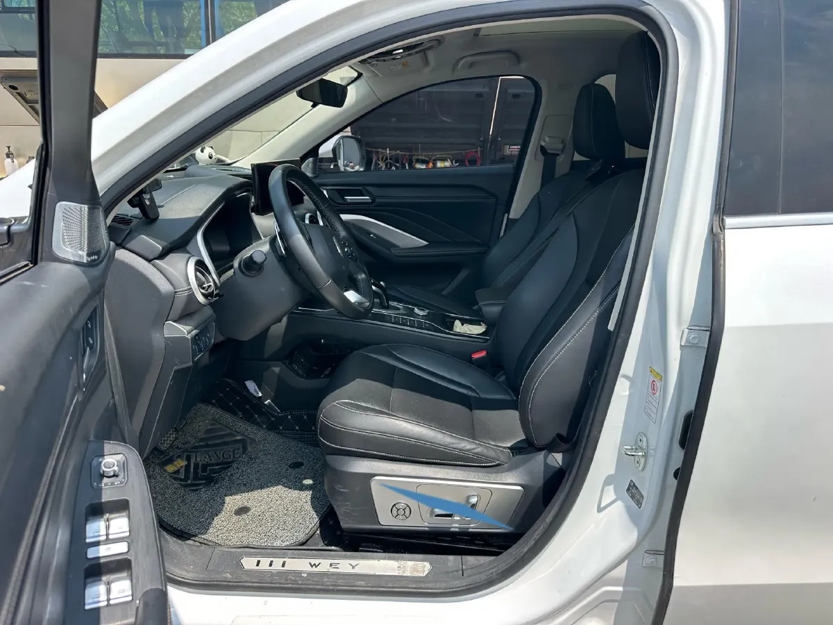 2021 WEY VV6 2.0T 227HP L4 7DCT,autocango,china used car exporter,china ev exporter,chinese used car exporter,chinese used ev exporter