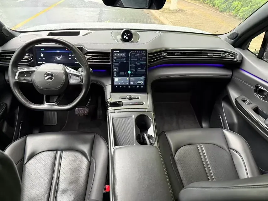 2022 NIO ES6 BEV 75KWH,autocango,china used car exporter,china ev exporter,chinese used car exporter,chinese used ev exporter