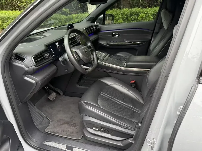 2022 NIO ES6 BEV 75KWH,autocango,china used car exporter,china ev exporter,chinese used car exporter,chinese used ev exporter