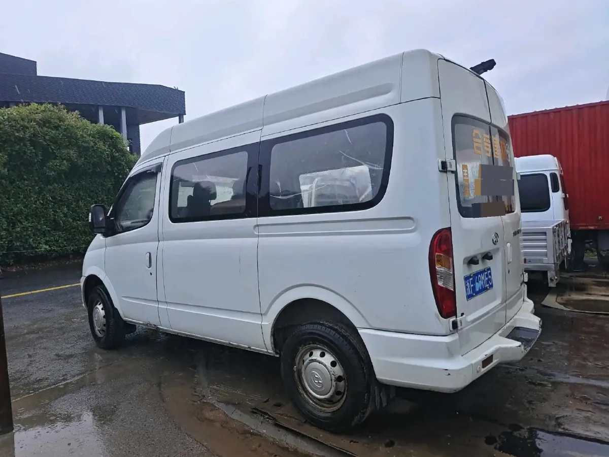 2018 MAXUS XinTu V80 2.5T 136HP L4 6MT,autocango,china used car exporter,china ev exporter,chinese used car exporter,chinese used ev exporter