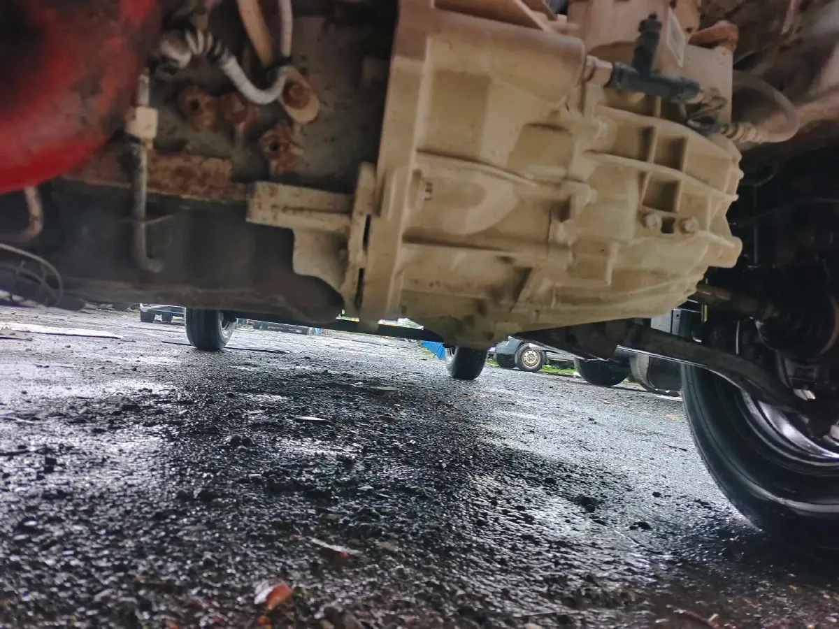 2018 MAXUS XinTu V80 2.5T 136HP L4 6MT,autocango,china used car exporter,china ev exporter,chinese used car exporter,chinese used ev exporter