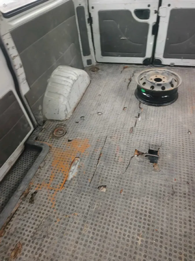 2018 MAXUS XinTu V80 2.5T 136HP L4 6MT,autocango,china used car exporter,china ev exporter,chinese used car exporter,chinese used ev exporter