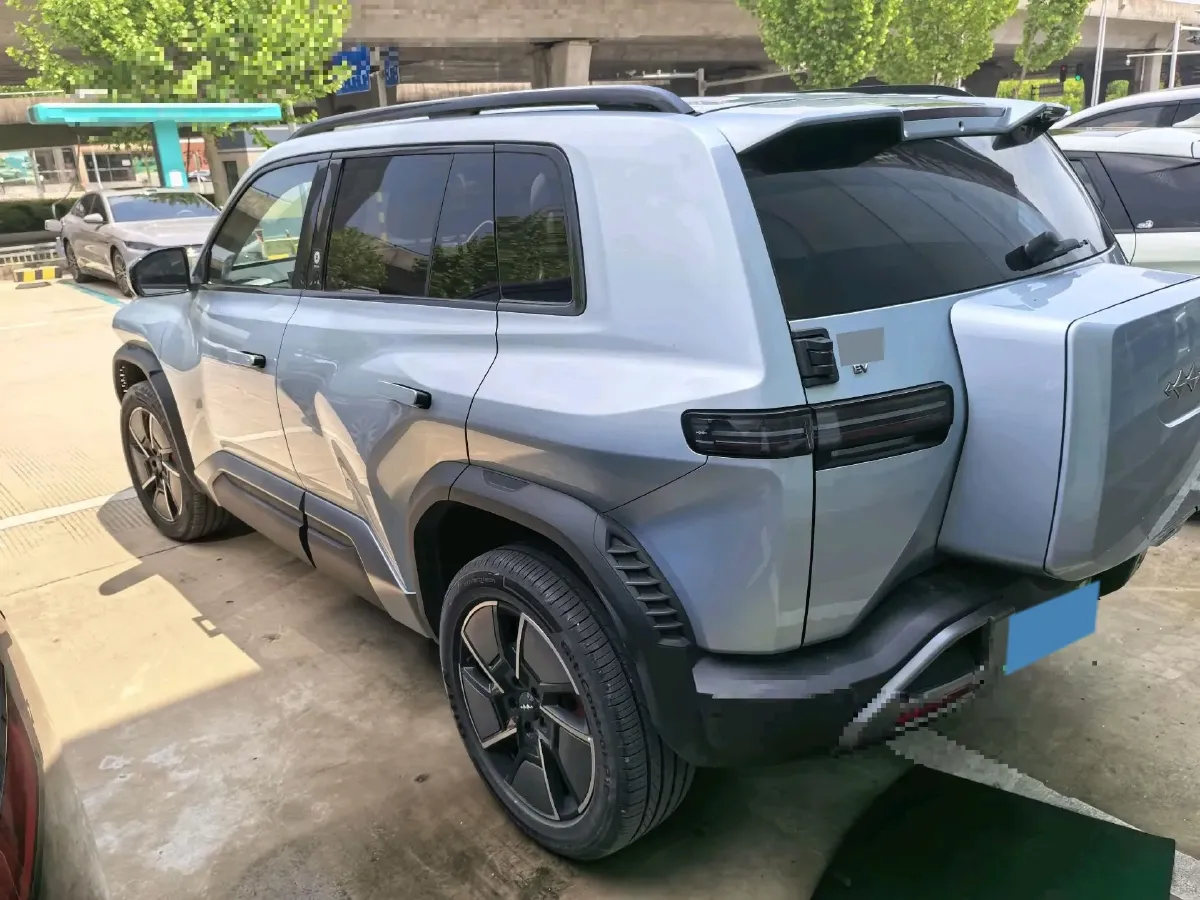 2025 FangChengBao Tai 3 BEV,autocango,china used car exporter,china ev exporter,chinese used car exporter,chinese used ev exporter