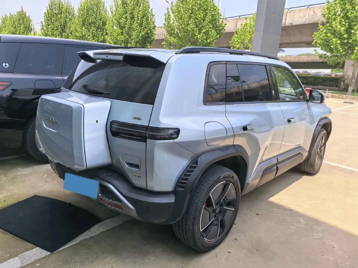 2025 FangChengBao Tai 3 BEV,autocango,china used car exporter,china ev exporter,chinese used car exporter,chinese used ev exporter