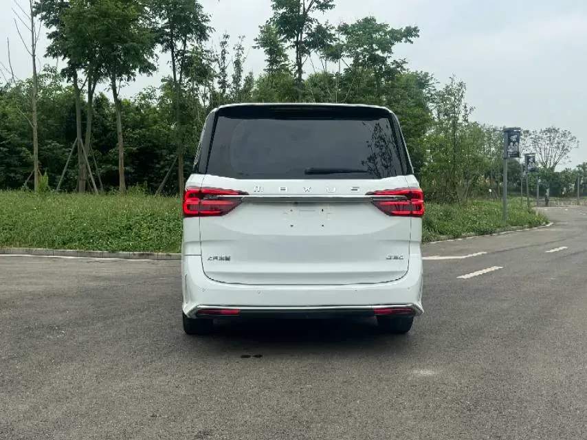 2020 MAXUS G20 2.0T 224HP L4 8AT,autocango,china used car exporter,china ev exporter,chinese used car exporter,chinese used ev exporter