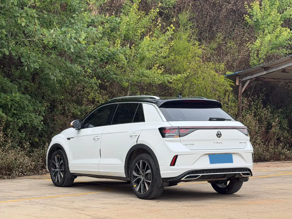 2025 Volkswagen T-Roc 1.5T 160HP L4 7DCT,autocango,china used car exporter,china ev exporter,chinese used car exporter,chinese used ev exporter
